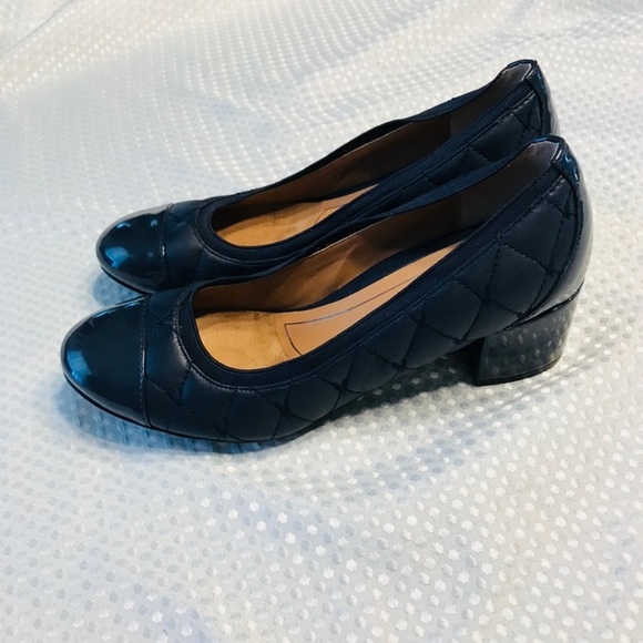 Vionic heels - Picture 2 of 8